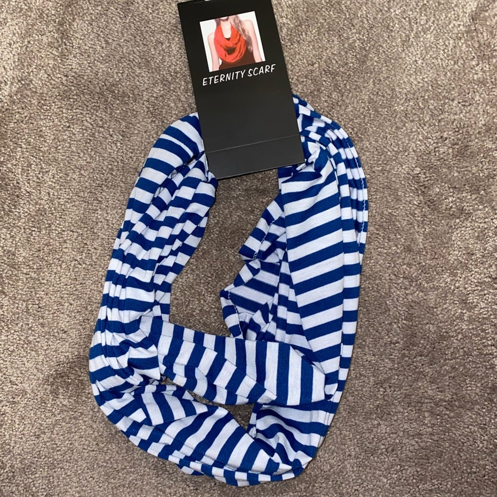 Eternity scarf